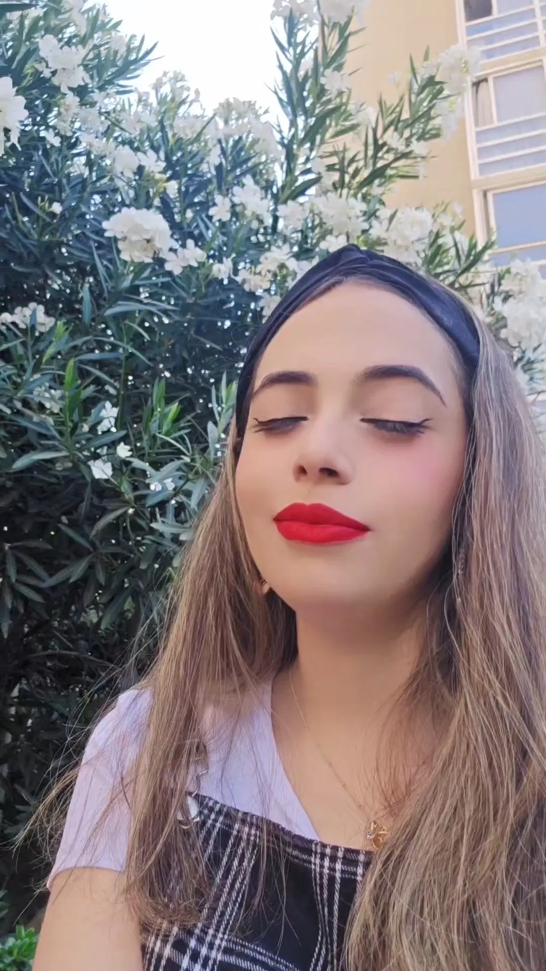 Todos tenemos un ego... (Esp/Eng)